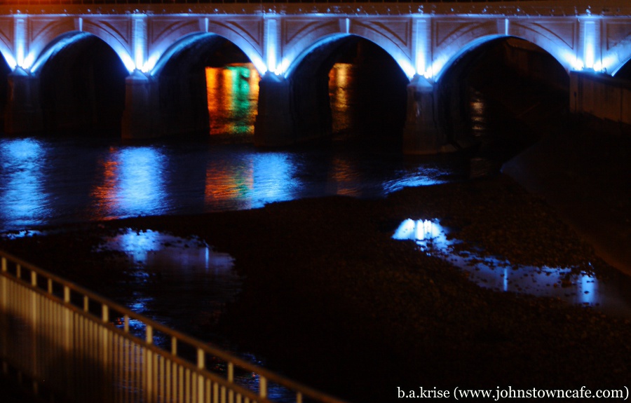 www.JohnstownCafe.com