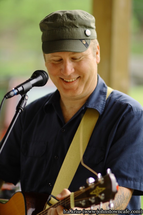 www.JohnstownCafe.com