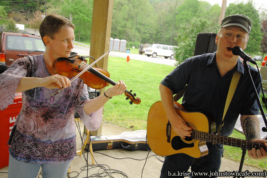 www.JohnstownCafe.com