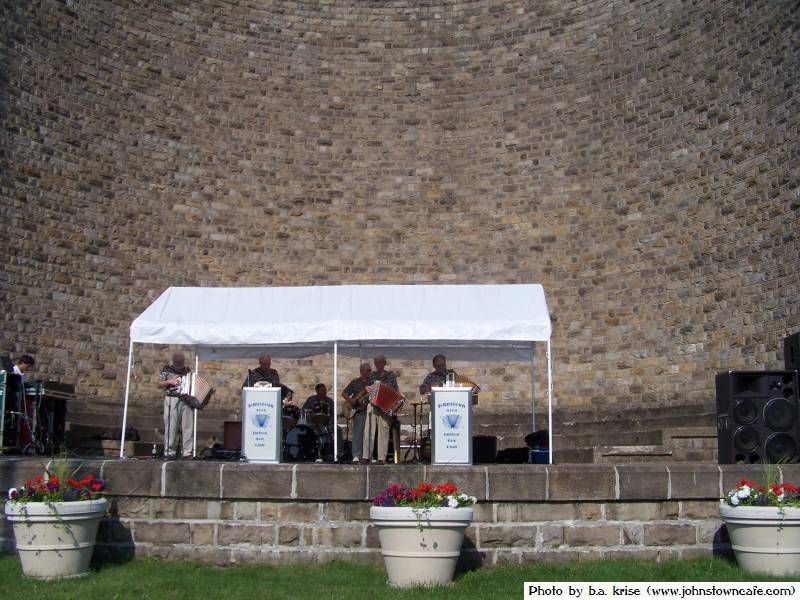 www.JohnstownCafe.com