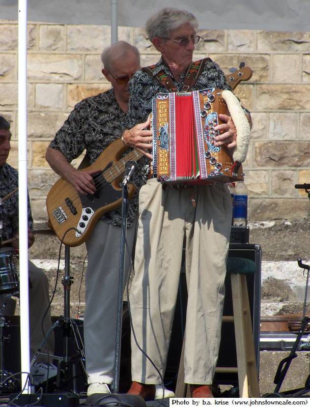www.JohnstownCafe.com