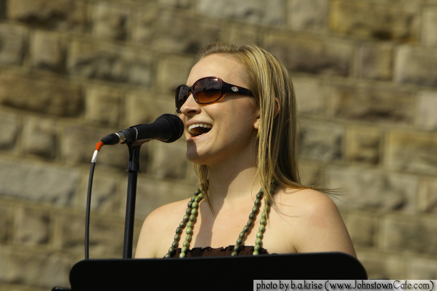 www.JohnstownCafe.com