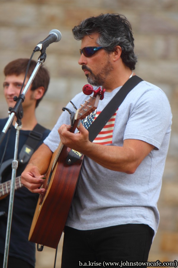 www.JohnstownCafe.com