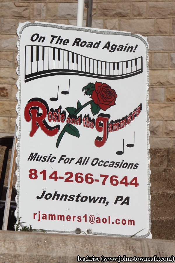 www.JohnstownCafe.com